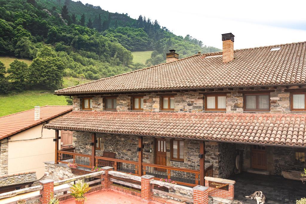 Casa Gayon Apartment Pola De Allande Exterior photo