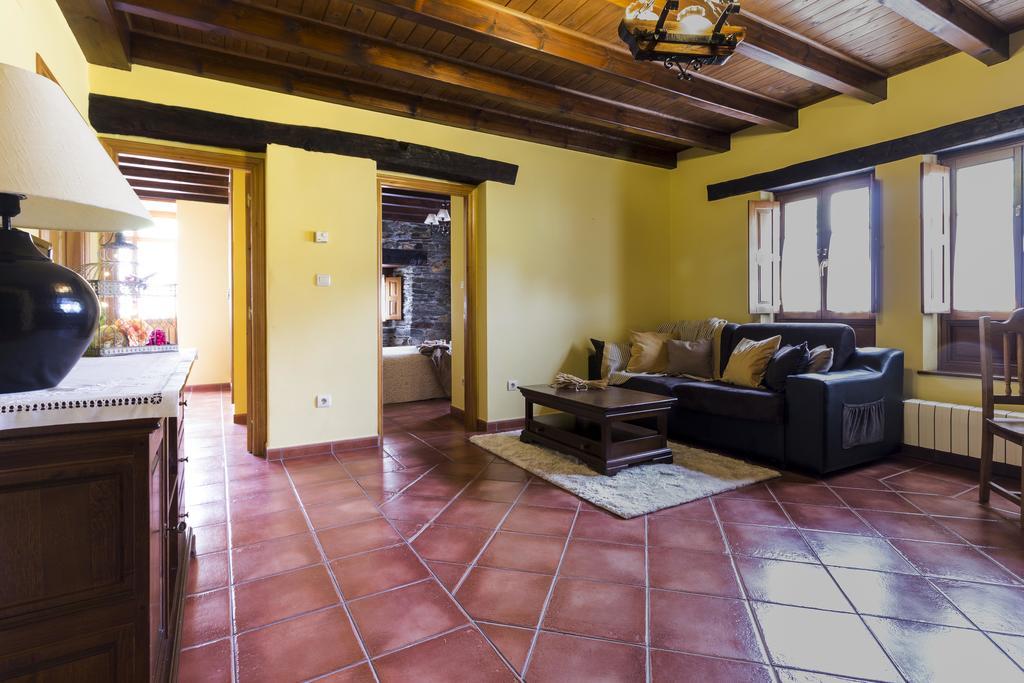 Casa Gayon Apartment Pola De Allande Exterior photo