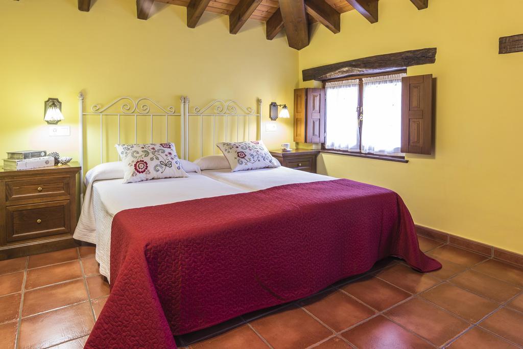 Casa Gayon Apartment Pola De Allande Exterior photo